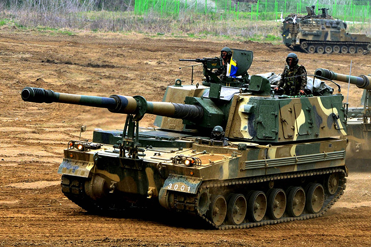 Việt Nam có thể mua thêm T-90 với giá rẻ nhờ Ấn Độ